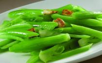 芦笋帮你瘦身消肿 低卡鲜虾炒芦笋的做法