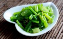 夏季吃芹菜真的会被晒黑吗？