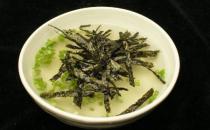 不同食疗功效的紫菜汤
