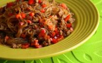 超下饭的家常菜：蚂蚁上树的做法