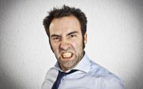 生气会伤五脏六腑！