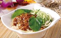 两款炸酱面的做法