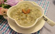 改善湿疹喝薏仁汤更佳