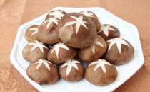 老人常吃菌菇类可保护血管