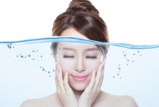 别再犯傻啦！这些习惯很伤皮肤