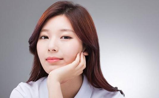 这些错误护肤手法加速皮肤衰老