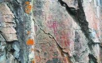 大兴安岭密林深处史前岩画 旧石器时代人类遗迹