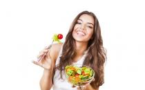 多吃五种食物最有益肌肤