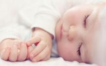 千万不要给小宝宝洗冷水澡！