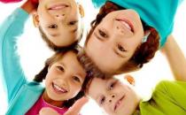 6岁以下的孩子不宜戴太阳镜