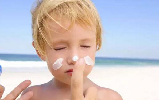 宝宝体质差穿太多更易生病