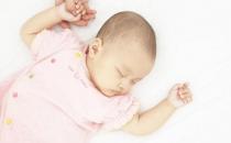 给宝宝“春捂”有5个讲究