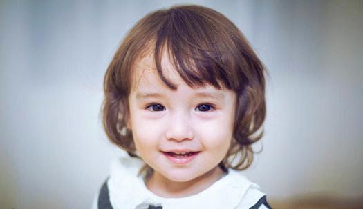 孩子认生是自闭症吗？