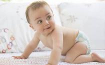 怎样教宝宝学习爬行 妈妈可以这样做