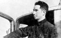 粟裕头颅藏三弹片至死 病痛夺走赴朝带兵机会