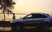 司机开车门出事故谁负责？