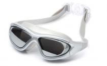 必学的游泳镜防雾妙招