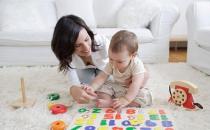 宝宝说话结巴的具体表现