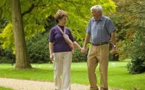 老人出现黄疸需要注意防癌！