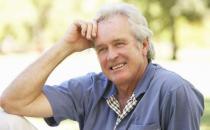 老人便秘怎么办？教你如何缓解便秘