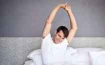 晨起嘴巴发苦是咋回事