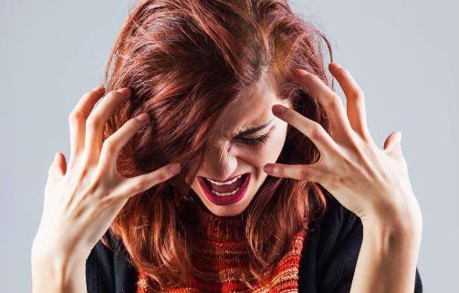 如何延缓头发变白呢