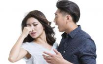 口臭难闻却能预示发生的疾病