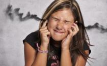 坐车总感觉耳鸣该怎么办