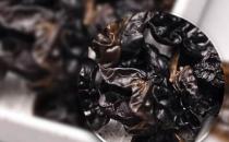 人造木耳的鉴别方法 吃了人造毒木耳会呕吐腹泻中毒