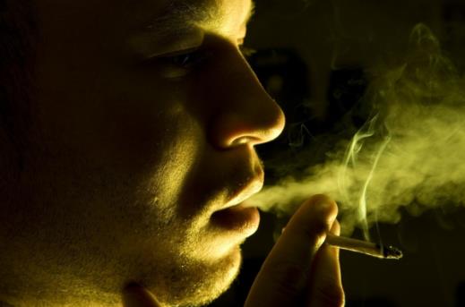 抽烟头晕究竟是怎么回事 如何缓解呢