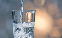 男性便秘危害大 男人便秘饮食禁忌与适合的饮食