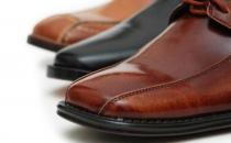 皮鞋霉点处理方法 皮鞋的日常保养
