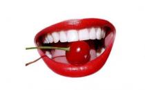 能美白牙齿的水果蔬菜 让你吃出亮白牙齿