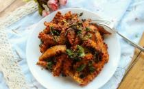 焖煮土豆吃腻了 不妨换换换做法软烂美味酸甜可口