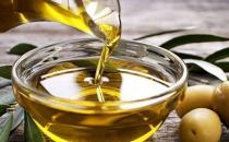 老年人滴油不沾并不科学 用油不能太单一