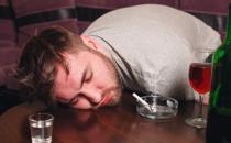 睡觉让你加速衰老的禁忌事项 睡得好身体才能更健康