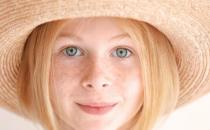 脸上长斑调理的方法大全 预防脸上长出斑点需防晒