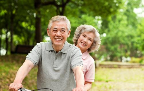 常做有氧运动有助改善老人失眠 如何提升老人睡眠质量