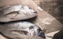 奶油包装纸的5个小妙用 不要再当作垃圾丢弃啦