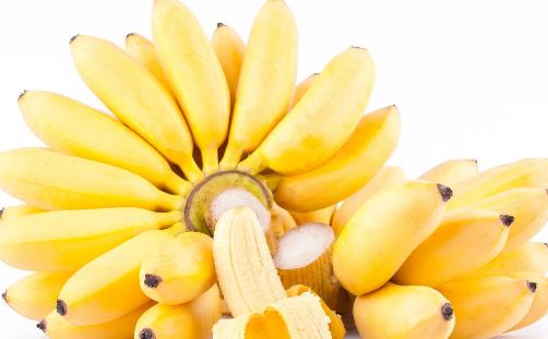 香蕉皮晒干煮水的功效与作用 香蕉皮抑制真菌防脚气