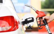 增加爱车油耗的用车习惯 关于汽车加油的小秘诀