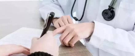 西安普瑞眼科怎么样？老年人要警惕黄斑变性“偷盗”光明