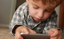 孩子得了近视不要急于配眼镜 有效预防儿童近视学会用眼卫生