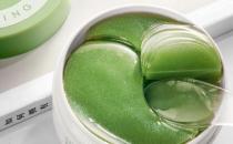 敷眼膜可以同时玩手机吗 眼膜可以一直敷着睡觉吗